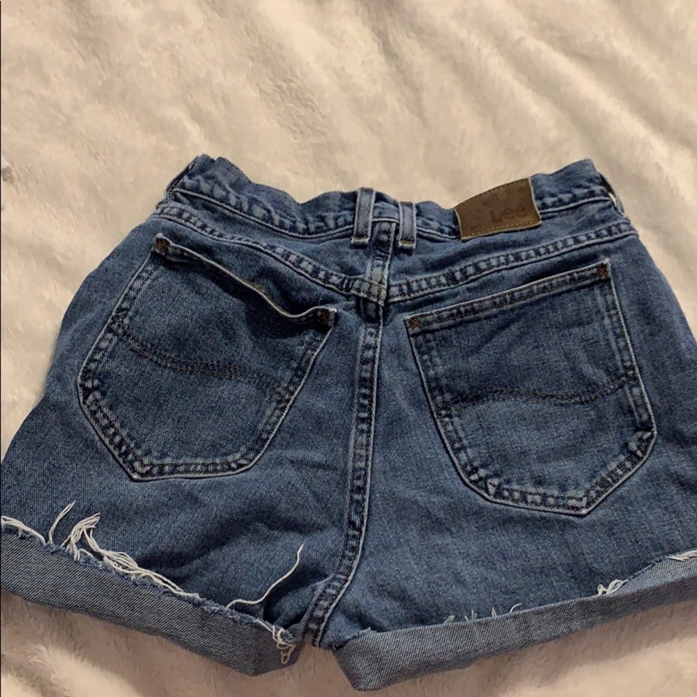 VINTAGE LEE SHORTS ♥️ - Picture 2 of 2